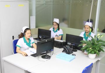 Chăm sóc khách hàng